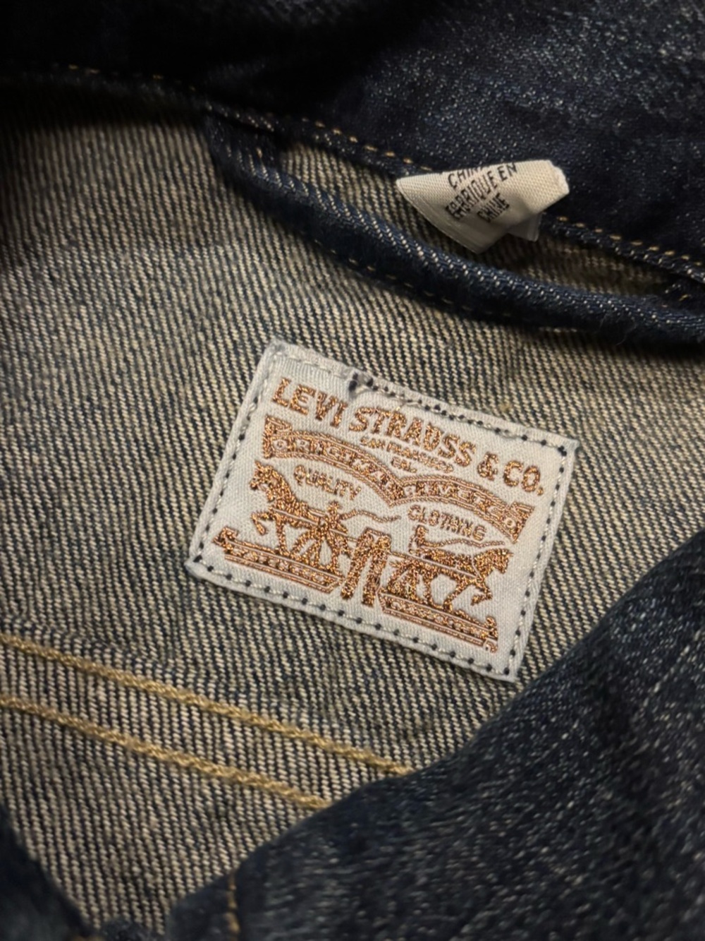 Levi's Dark Blue Denim Jacket with Button Front - Picture 6 of 6